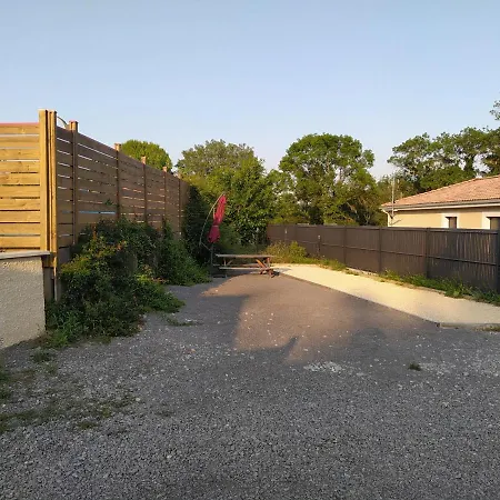 Holiday home Chrysalide *